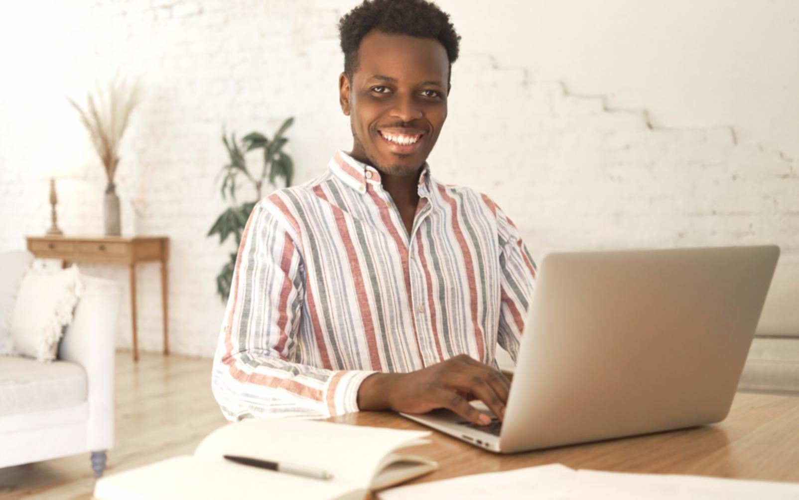 Collaborative learning environment with startup founders discussing financial strategies